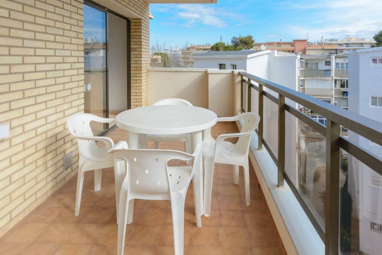 Sant Jordi Zeus Basic Apartman Salou Kültér fotó